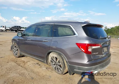 2021 Honda Pilot 2Wd Touring 8 Passenger из США, поврежденный, VIN 5FNYF5H96MB000920